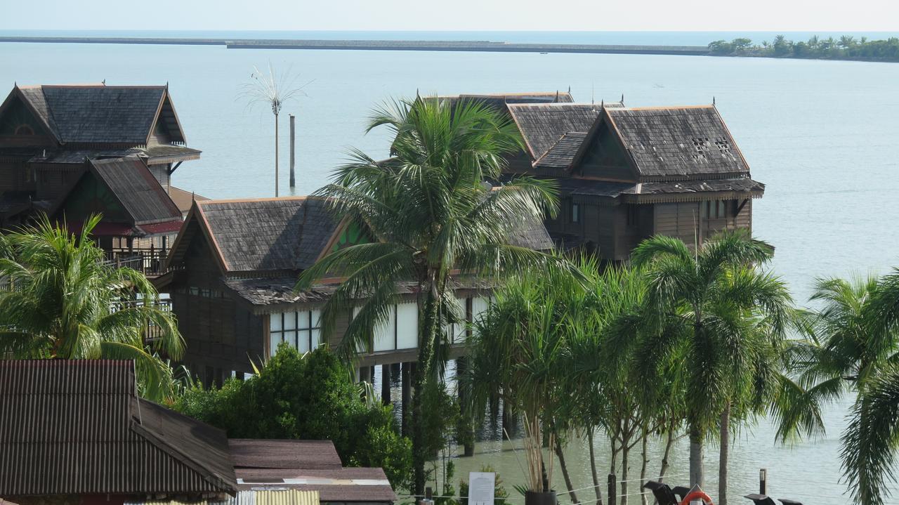 Langkawi Lagoon Resort Water Chalet ปันไตเจอนัง ภายนอก รูปภาพ