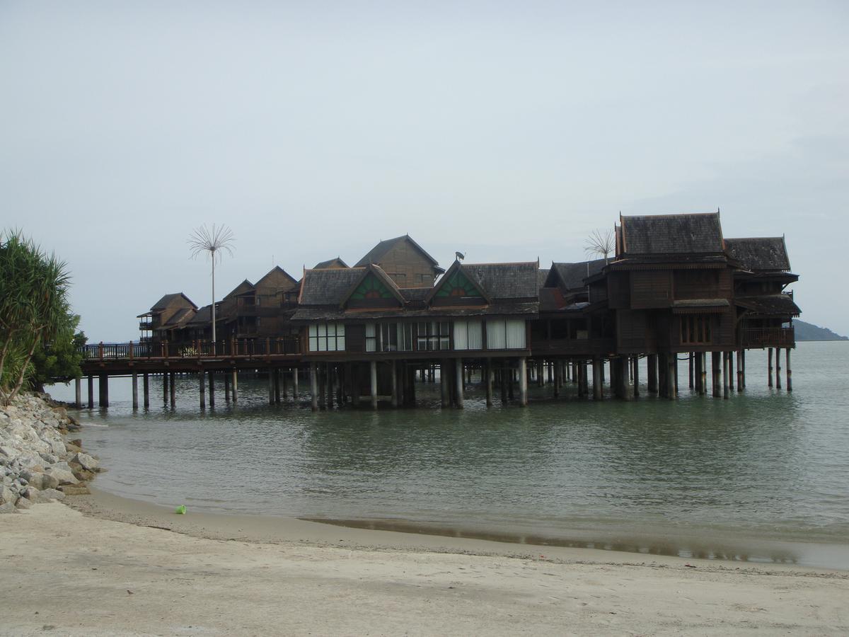Langkawi Lagoon Resort Water Chalet ปันไตเจอนัง ภายนอก รูปภาพ